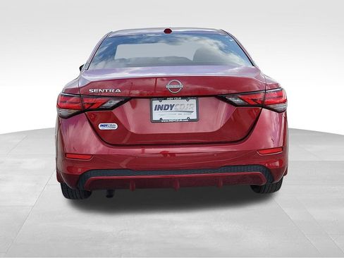 Used 2025 Nissan Sentra SV image 5