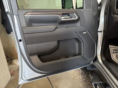 Certified 2025 GMC Sierra 2500 SLT w/ SLT Convenience Package AWD/4WD image 13