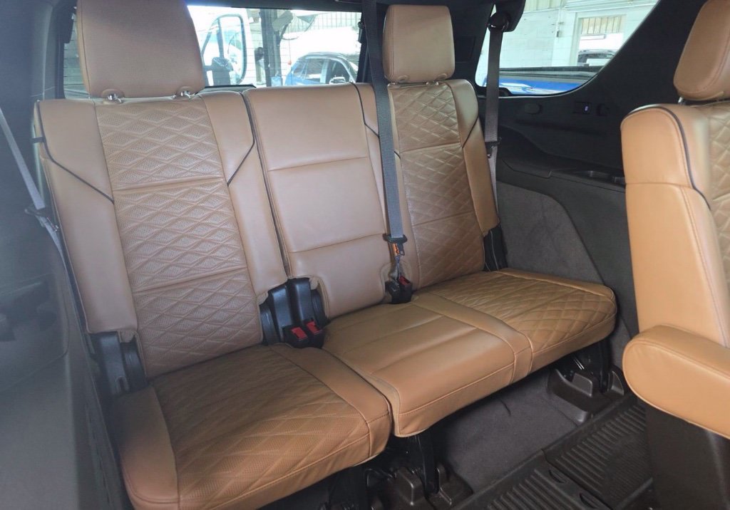 Used 2021 Cadillac Escalade Sport RWD image 13