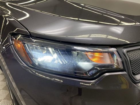 Used 2022 Jeep Compass Trailhawk w/ Trailhawk Convenience Group image 3