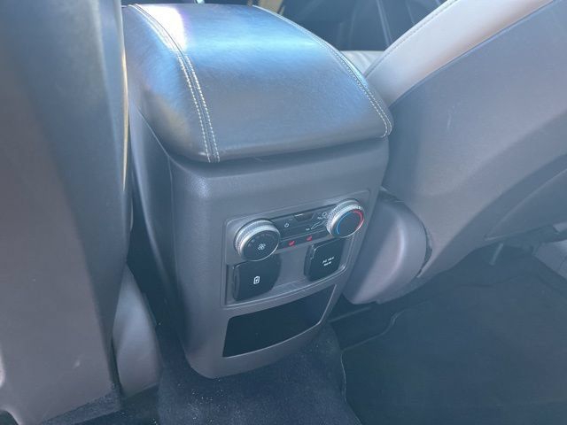 Used 2020 Ford Explorer Platinum w/ Premium Technology Package AWD/4WD image 9