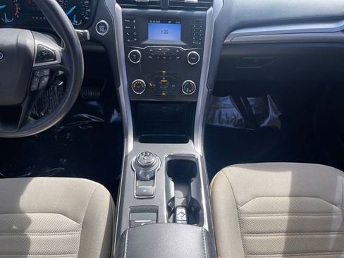 Used 2020 Ford Fusion S image 11