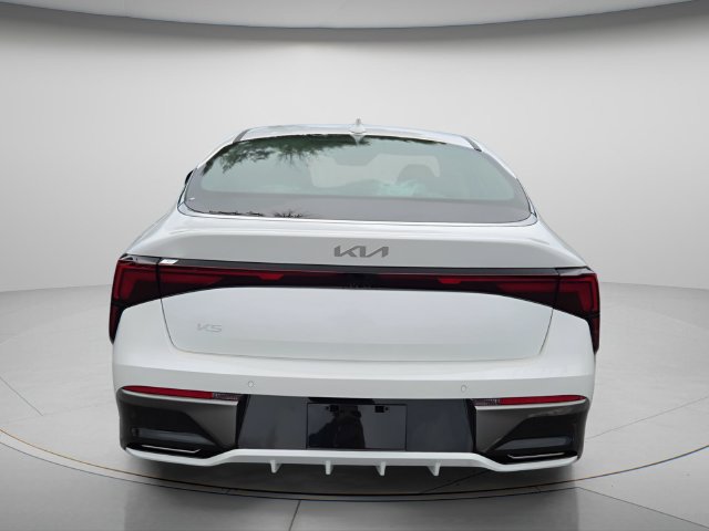 New 2026 Kia K5 LXS FWD image 4