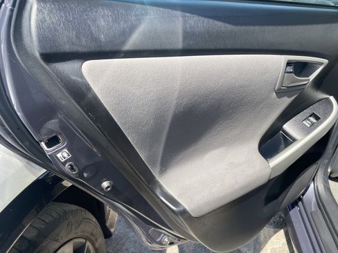 Used 2014 Toyota Prius Three FWD image 13