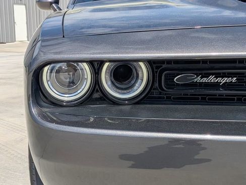 Used 2022 Dodge Challenger R/T Scat Pack w/ Driver Convenience Group RWD image 8