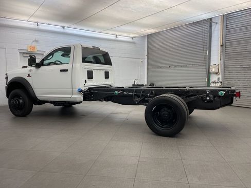New 2026 RAM 5500 Tradesman AWD/4WD image 5