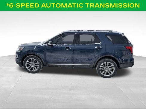 Used 2017 Ford Explorer XLT w/ Equipment Group 202A image 7