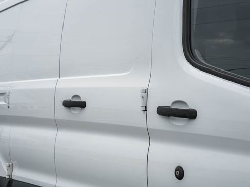 Used 2017 Ford Transit 250 130 Low Roof w/ Exterior Upgrade Package image 15