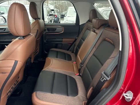 Used 2025 Ford Bronco Sport Outer Banks w/ Outer Banks Tech Package+ image 10