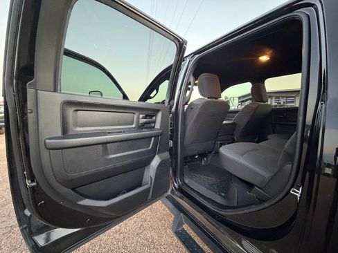 Used 2021 RAM 3500 Tradesman AWD/4WD image 33