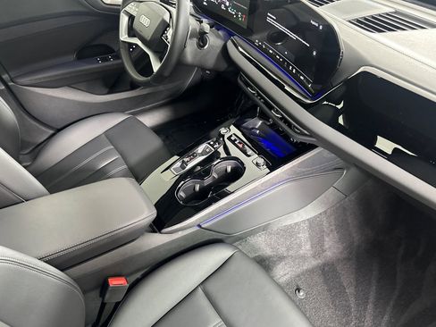 Used 2025 Audi A5 2.0T Premium w/ Convenience Package image 14