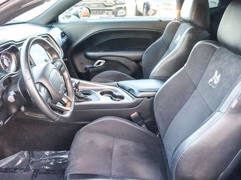 Used 2022 Dodge Challenger R/T Scat Pack RWD image 21