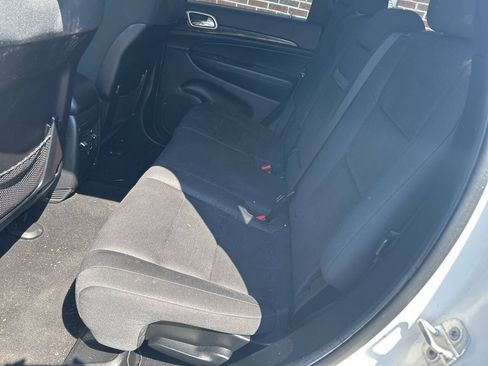 Used 2012 Jeep Grand Cherokee Laredo AWD/4WD image 11