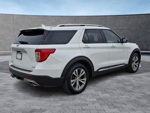 Used 2020 Ford Explorer Platinum w/ Premium Technology Package image 11