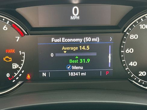 Used 2023 Cadillac XT4 Luxury w/ Driver Awareness Package image 12