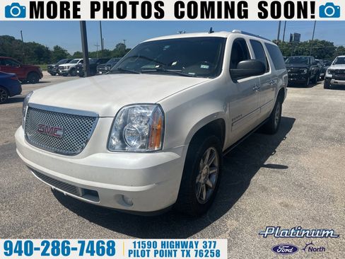 Used 2009 GMC Yukon XL Denali AWD/4WD image 1
