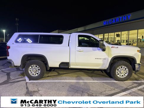 Used 2022 Chevrolet Silverado 2500 LT w/ Convenience Package image 15
