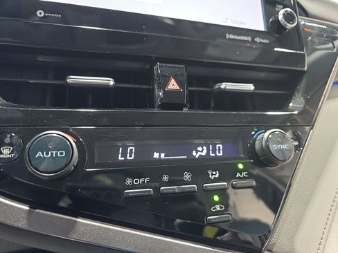 Certified 2023 Toyota Camry XLE FWD image 22