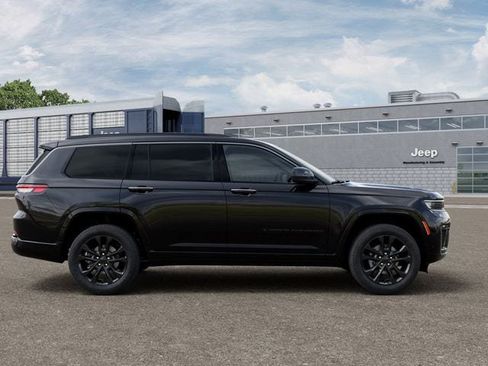New 2026 Jeep Grand Cherokee L Limited image 12