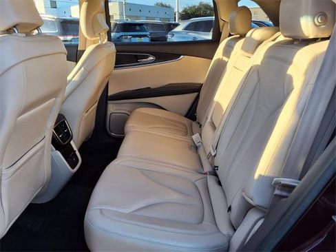 Used 2017 Lincoln MKX Select w/ Select Plus Package image 7