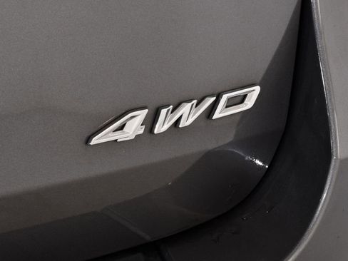 Used 2022 Ford Explorer XLT w/ Equipment Group 202A AWD/4WD image 24