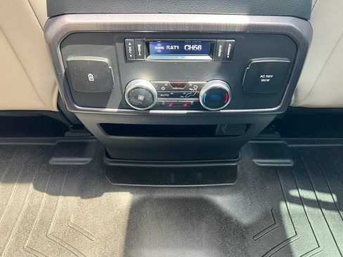 Used 2023 Ford Expedition Max Platinum AWD/4WD image 25