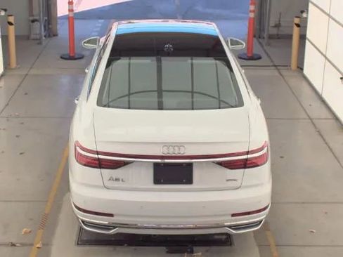 Used 2019 Audi A8 L 3.0T w/ Luxury Package image 6