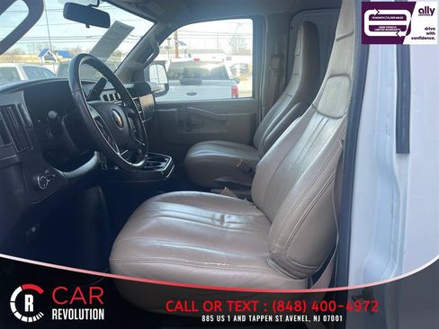 Used 2020 Chevrolet Express 2500 w/ Driver Convenience Package RWD image 12