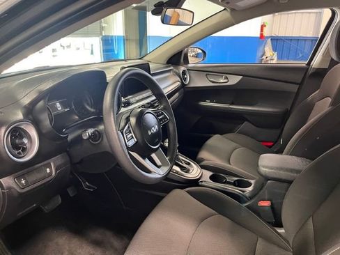 Used 2023 Kia Forte LXS image 23