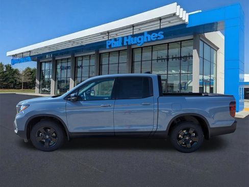 New 2026 Honda Ridgeline Black Edition image 11