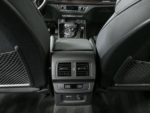 New 2025 Audi Q5 2.0T Premium Plus AWD/4WD image 21