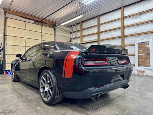 Used 2016 Dodge Challenger R/T Scat Pack w/ Leather Interior Group image 8