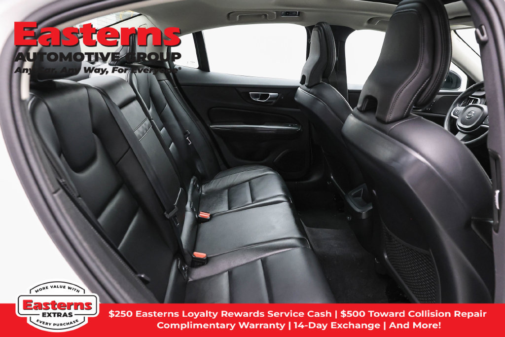 Used 2022 Volvo S60 B5 Inscription FWD image 24