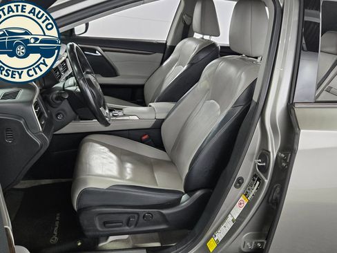 Used 2019 Lexus RX 350 AWD w/ Navigation Package image 28