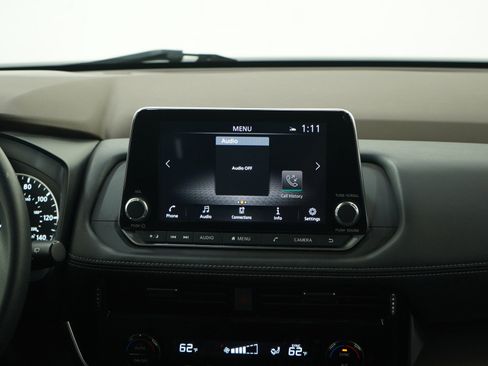 Used 2022 Nissan Rogue SV image 15