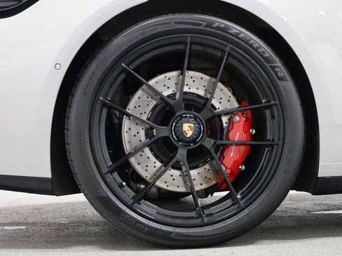Used 2025 Porsche 911 Carrera 4 GTS AWD/4WD image 37