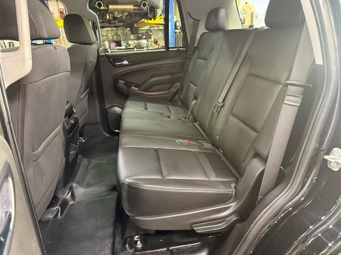 Used 2020 Chevrolet Tahoe 2WD image 4