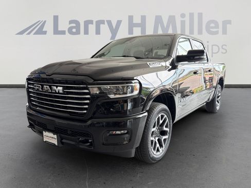New 2026 RAM 1500 Laramie AWD/4WD image 1