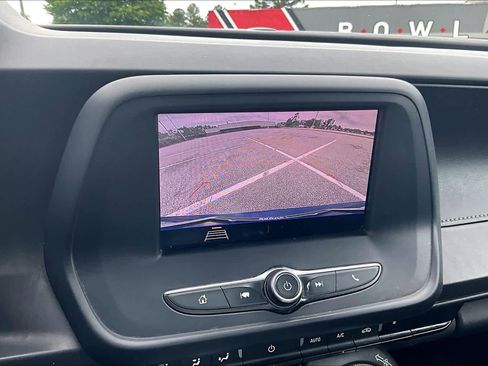Used 2020 Chevrolet Camaro LT RWD image 22