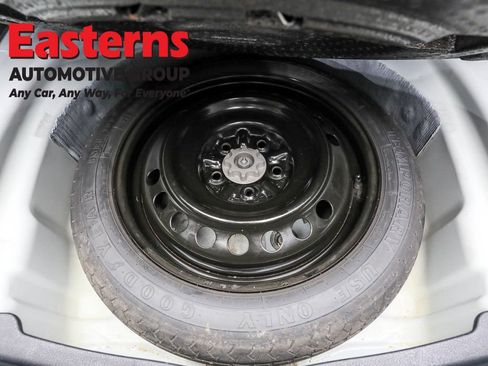 Used 2024 Toyota Camry SE image 29