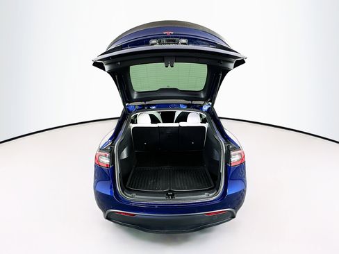 Used 2022 Tesla Model Y Performance image 27