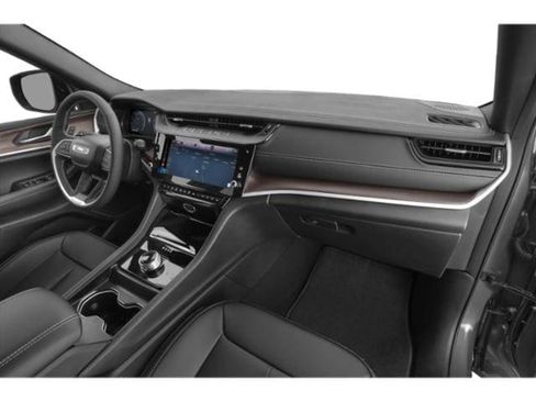 New 2027 Jeep Grand Cherokee Limited w/ Limited Altitude Package AWD/4WD image 14