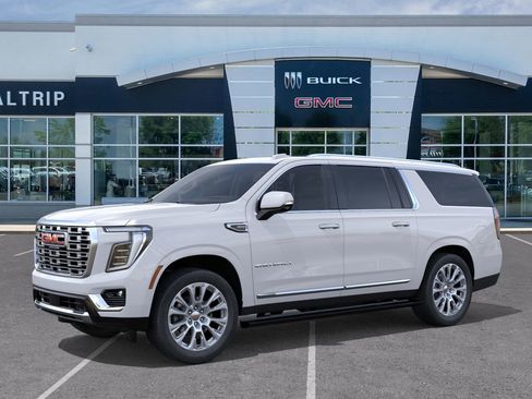 New 2026 GMC Yukon XL Denali image 3