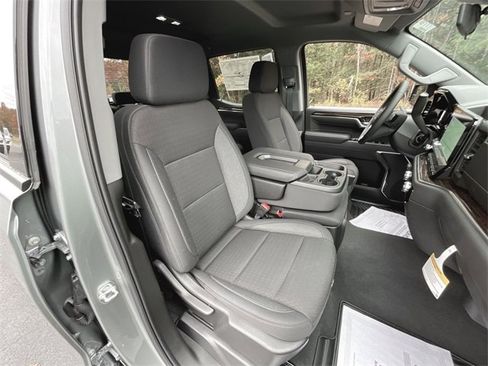 New 2026 GMC Sierra 1500 Elevation image 36