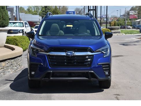 New 2026 Subaru Ascent Limited AWD/4WD image 9
