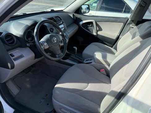 Used 2008 Toyota RAV4 Limited image 4