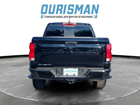 Used 2025 Chevrolet Colorado Z71 AWD/4WD image 5