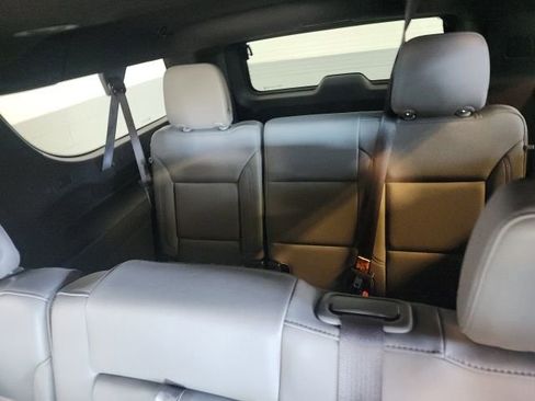 Used 2024 Chevrolet Suburban LT AWD/4WD image 13