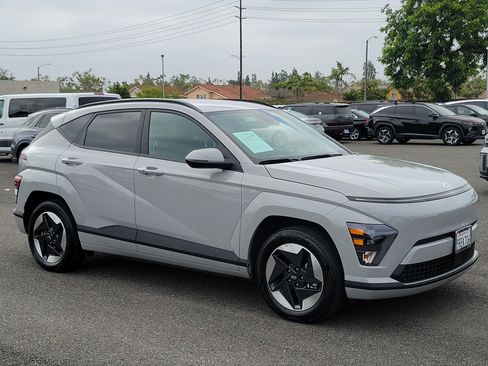 Certified 2024 Hyundai Kona SEL FWD image 26