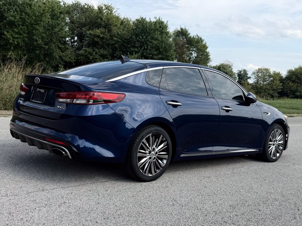 Used 2017 Kia Optima SX FWD image 4